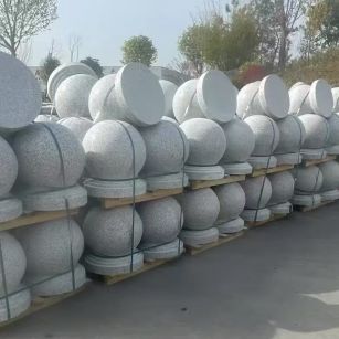 营口 白麻花岗岩石材圆球，石球，挡车球，隔离球，景观石球，风水球等