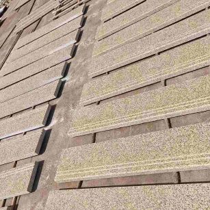 营口 黄金麻花岗岩光面楼梯踏步