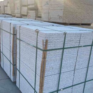 营口 白麻花岗岩荔枝面地铺石