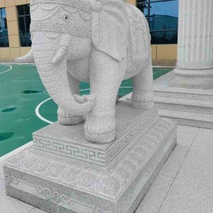 营口 白麻花岗岩动物异形石雕-大象