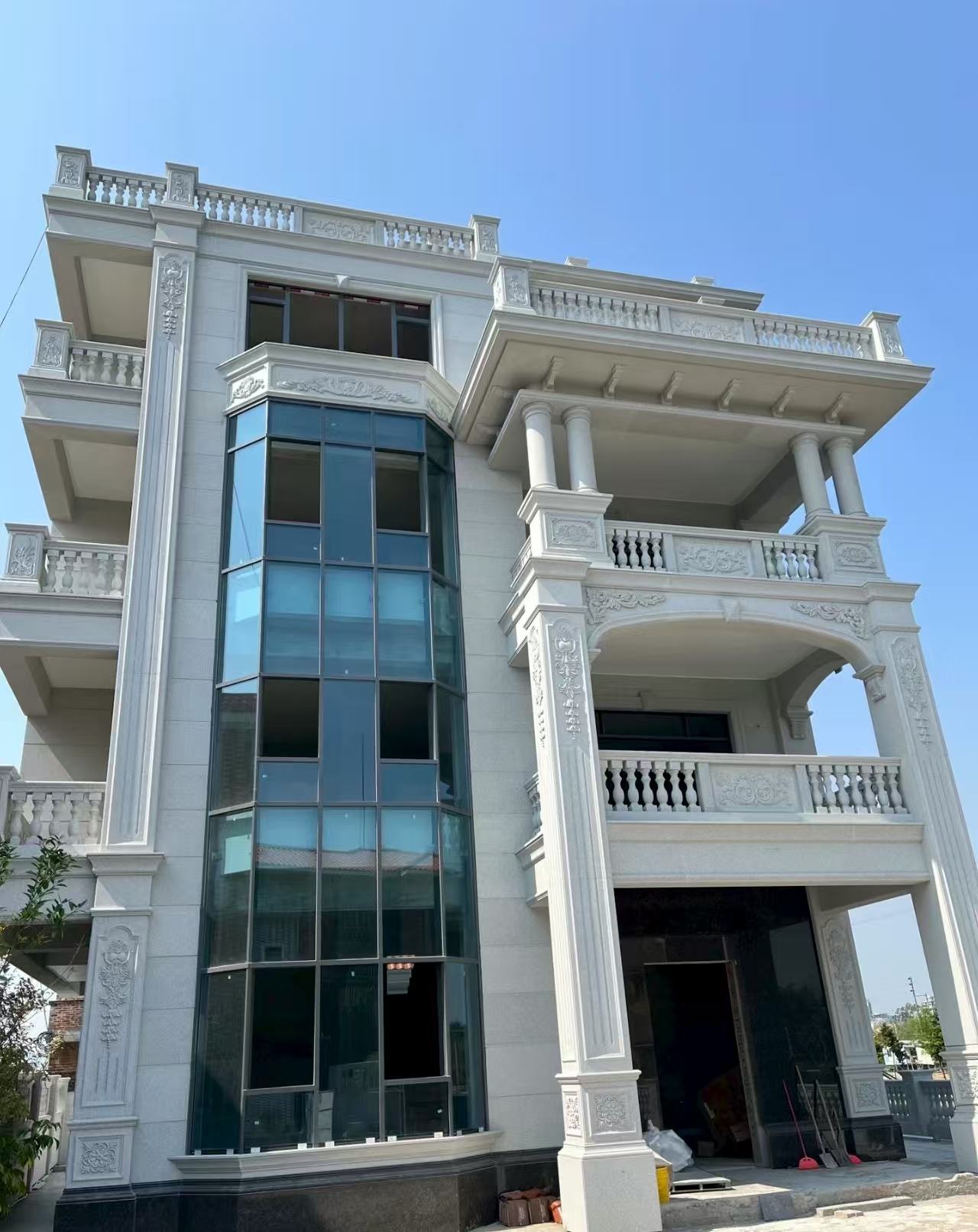 营口 白麻花岗岩别墅外墙干挂效果展示