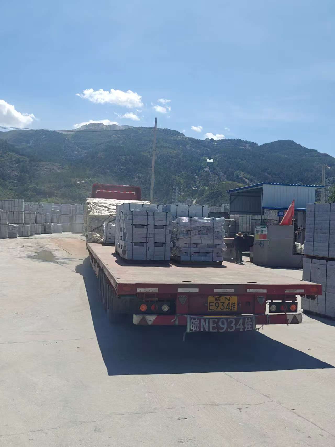 营口 芝麻白仿形路沿石，直形路沿石