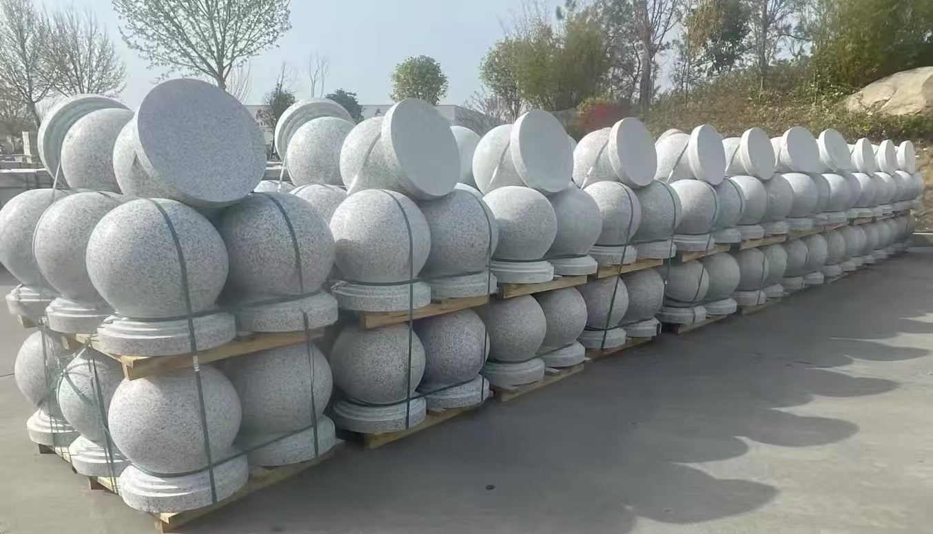 营口 白麻花岗岩石材圆球，石球，挡车球，隔离球，景观石球，风水球等