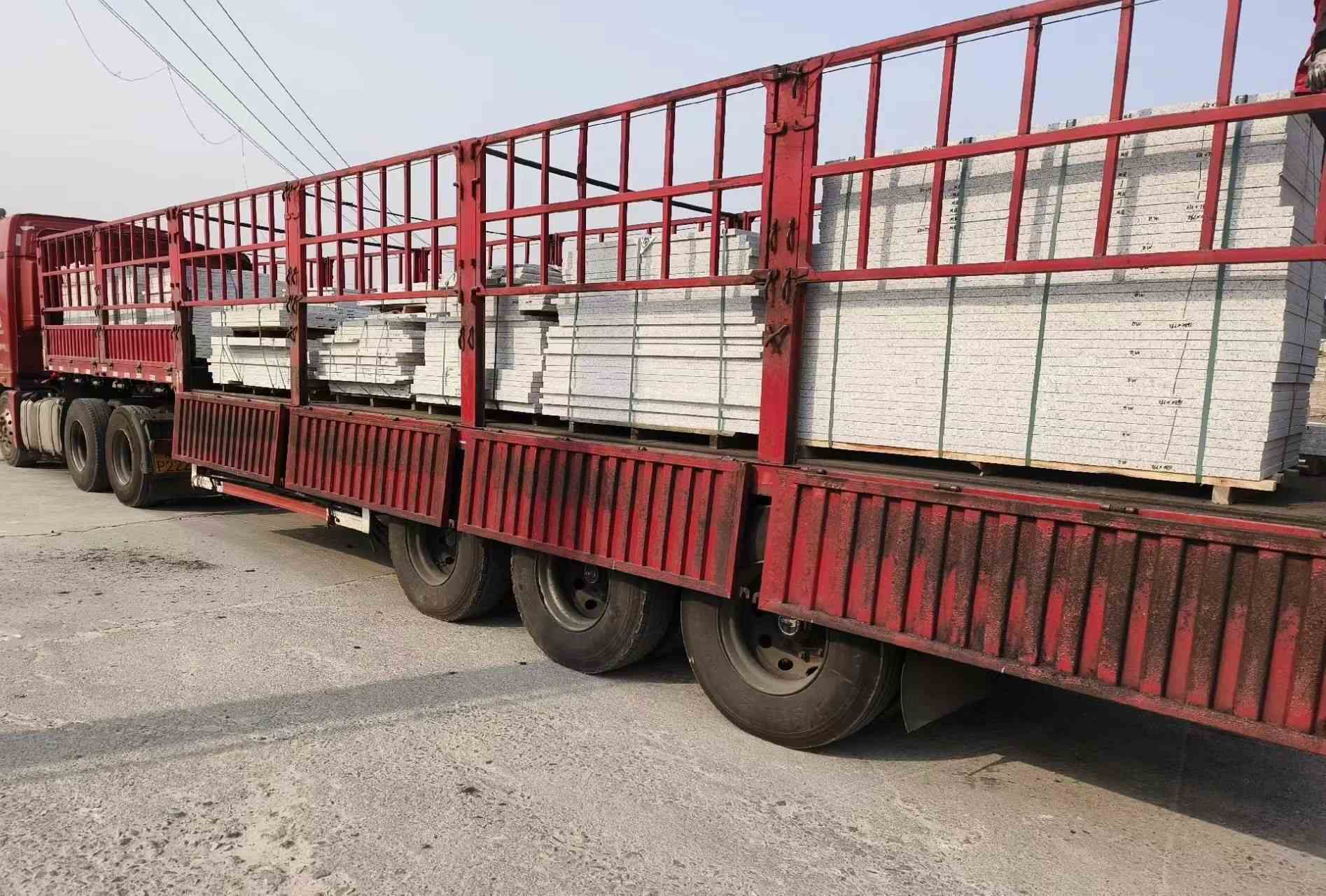 营口 白麻荔枝面外墙干挂，工厂装车日常