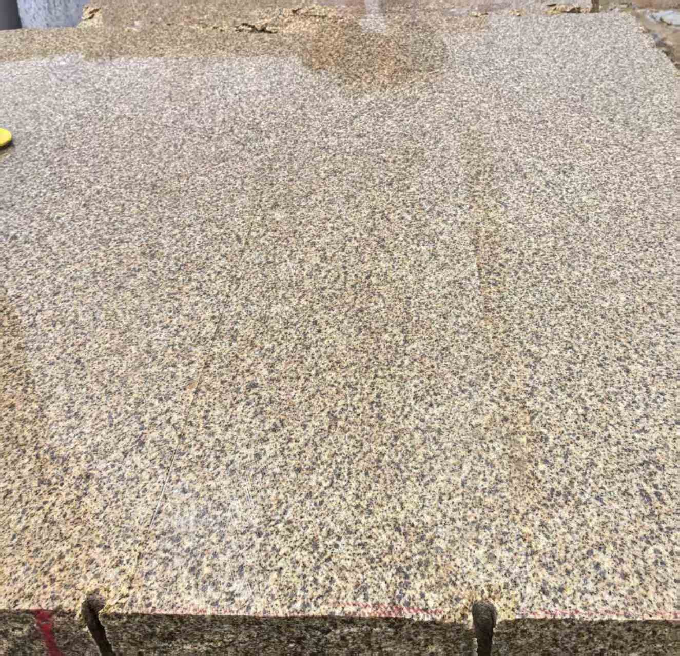 营口 黄金麻花岗岩石材方料