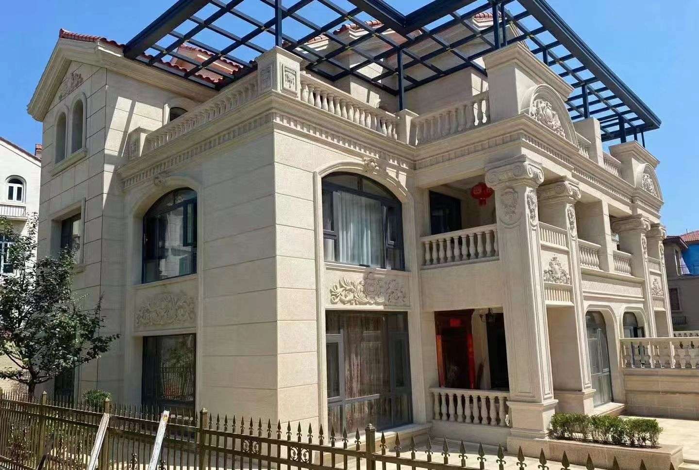 营口 黄金麻花岗岩荔枝面别墅外墙干挂